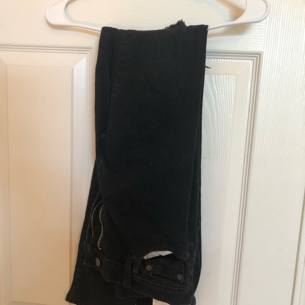 Levi’s 510 Mens Black Skinny Ripped Jeans 30x34